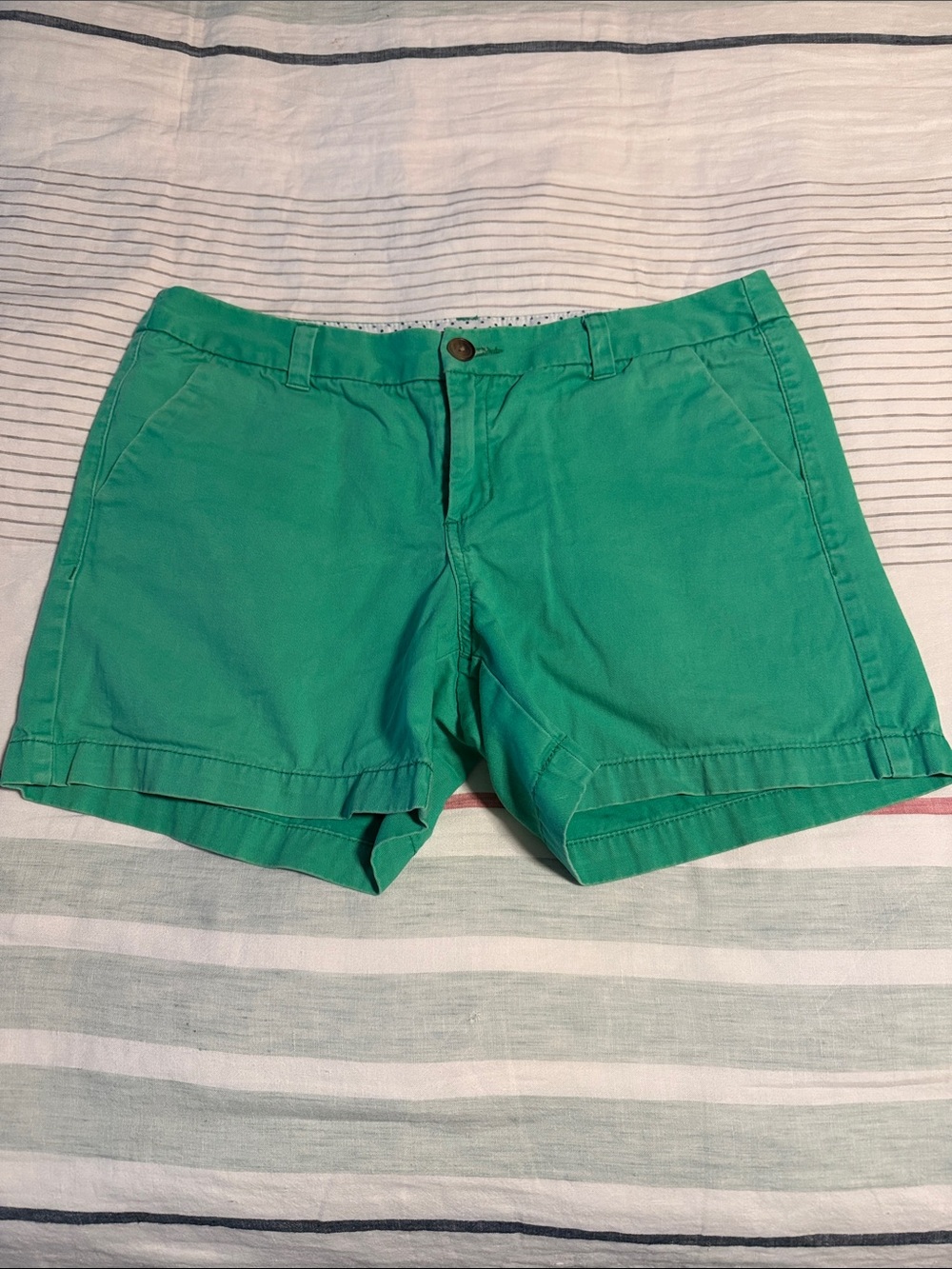Merona Women’s Green Casual Chino Shorts